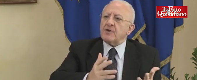 Copertina di Tav, De Luca: “Si riaprano i manicomi. Team esperti presieduto Ponti, uno con una immagine improbabile”