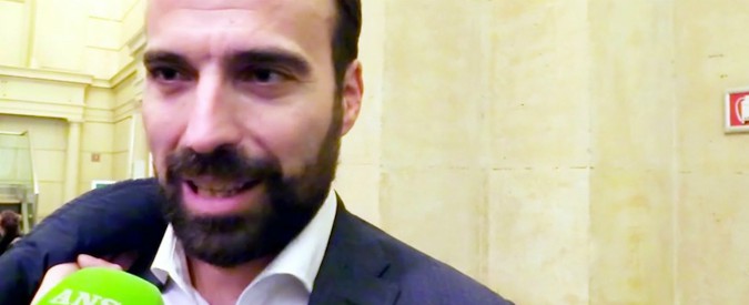 Copertina di Bagarre alla Camera, Marattin (Pd): “Da me nessuna aggressione al M5s. Patetico tentativo di passare per vittime”