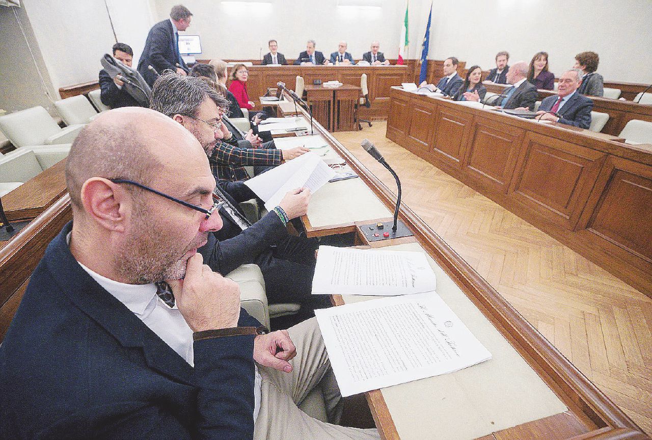 In giunta - I senatori leggono la memoria inviata da Salvini “Votiamo sì, perché gli onesti non possono temere la legge”