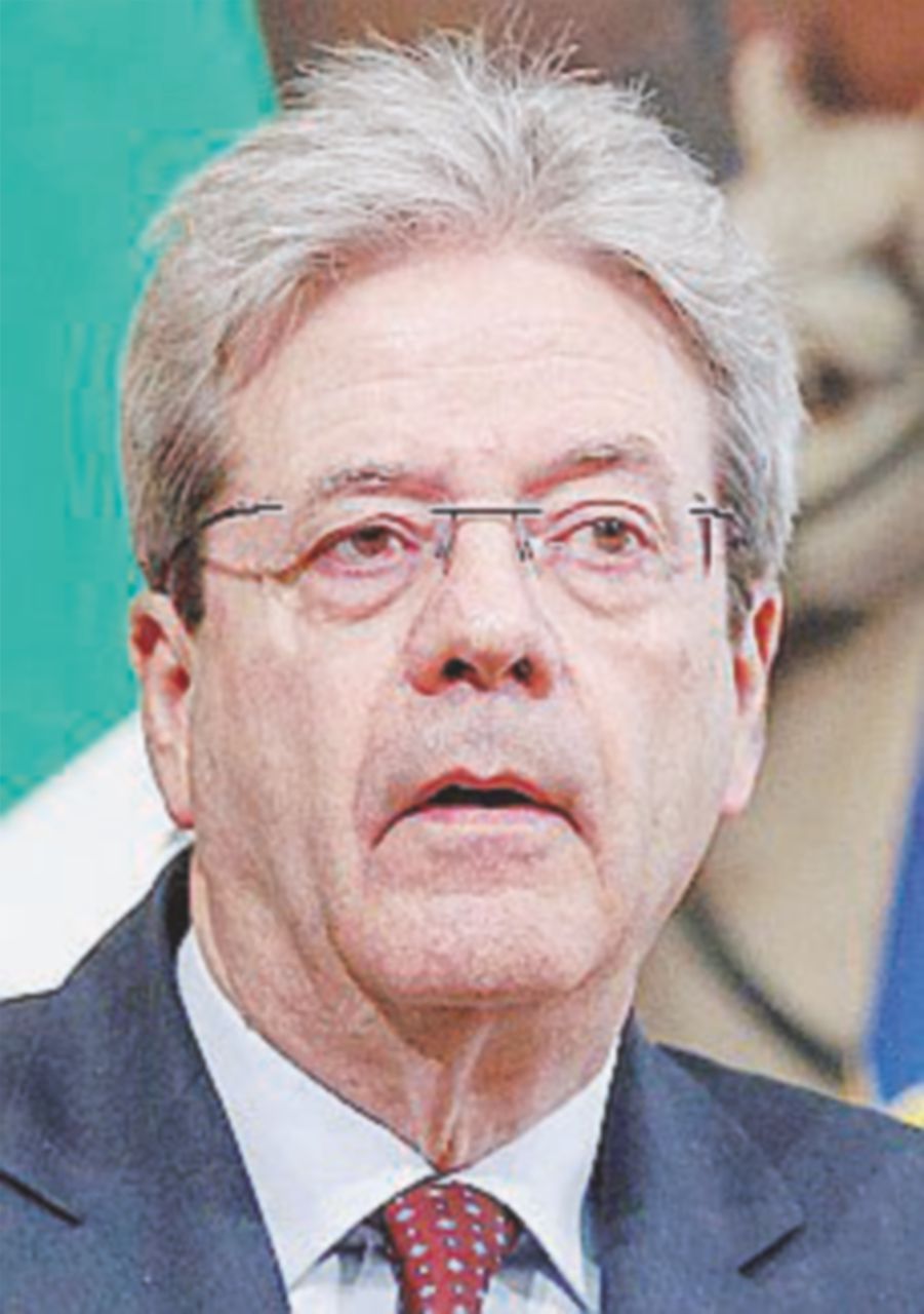 Renzi vs Gentiloni: “L’autonomia così io non l’avrei fatta”