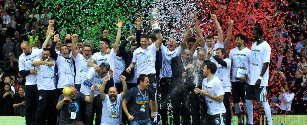Coppa Italia di basket, con la Vanoli Cremona (e Brindisi in finale) vince lo sport ‘normale’ della provincia italiana