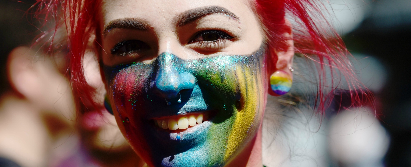 Copertina di Prima di tutto, torniamo a parlare di umanità