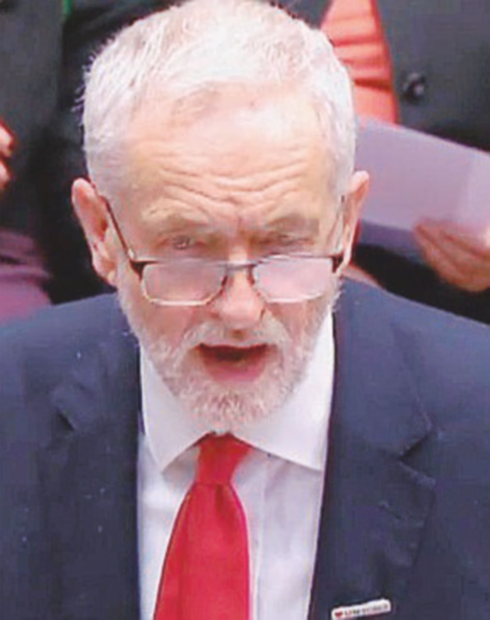 Il leader - Jeremy Corbyn Frana Labour su Corbyn: 7 dimissioni