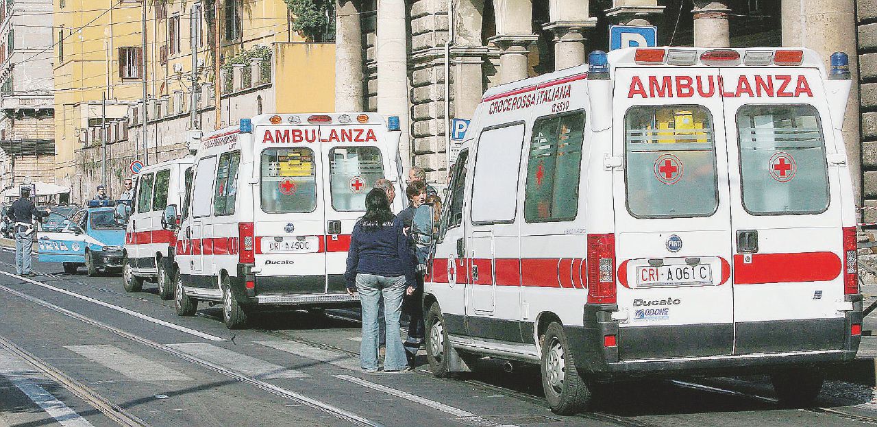 Croce Rossa in rosso: gli enti non pagano, lavoratori senza stipendio da novembre