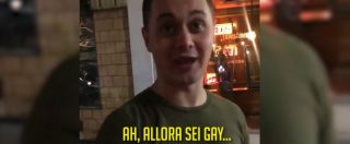 Copertina di “E così sei gay”, “sì, lo sono”: giovane aggredisce un ragazzo omosessuale, poi lo minaccia con un coltello. Il video