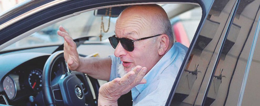 Alla guida - Tiziano Renzi, il papà di Matteo - Ansa “Ha solo preso multe per eccesso di velocità”