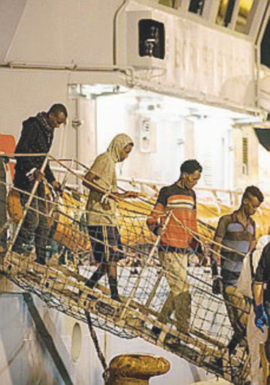 Copertina di Migranti, al minimo dal 2012 gli arrivi dal Mediterraneo