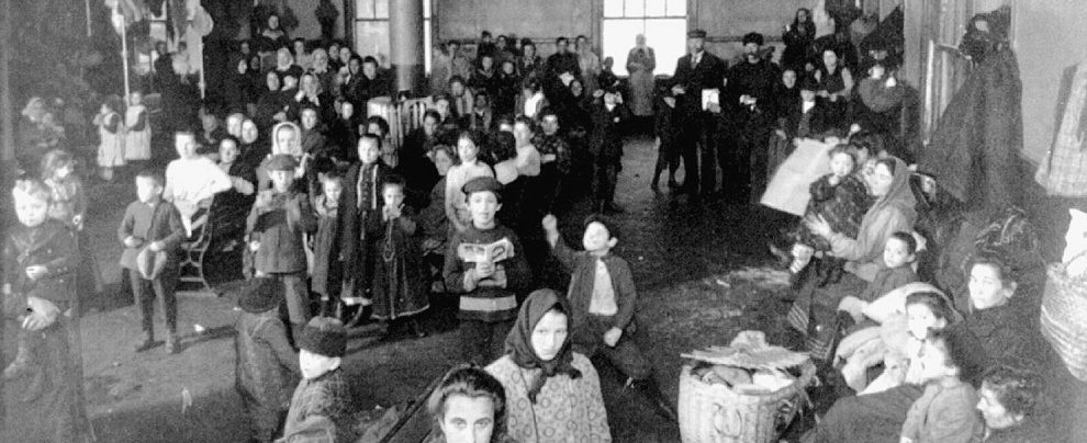 Mia nonna un’emigrante. Io soltanto una straniera Mia nonna un’emigrante. Io soltanto una straniera