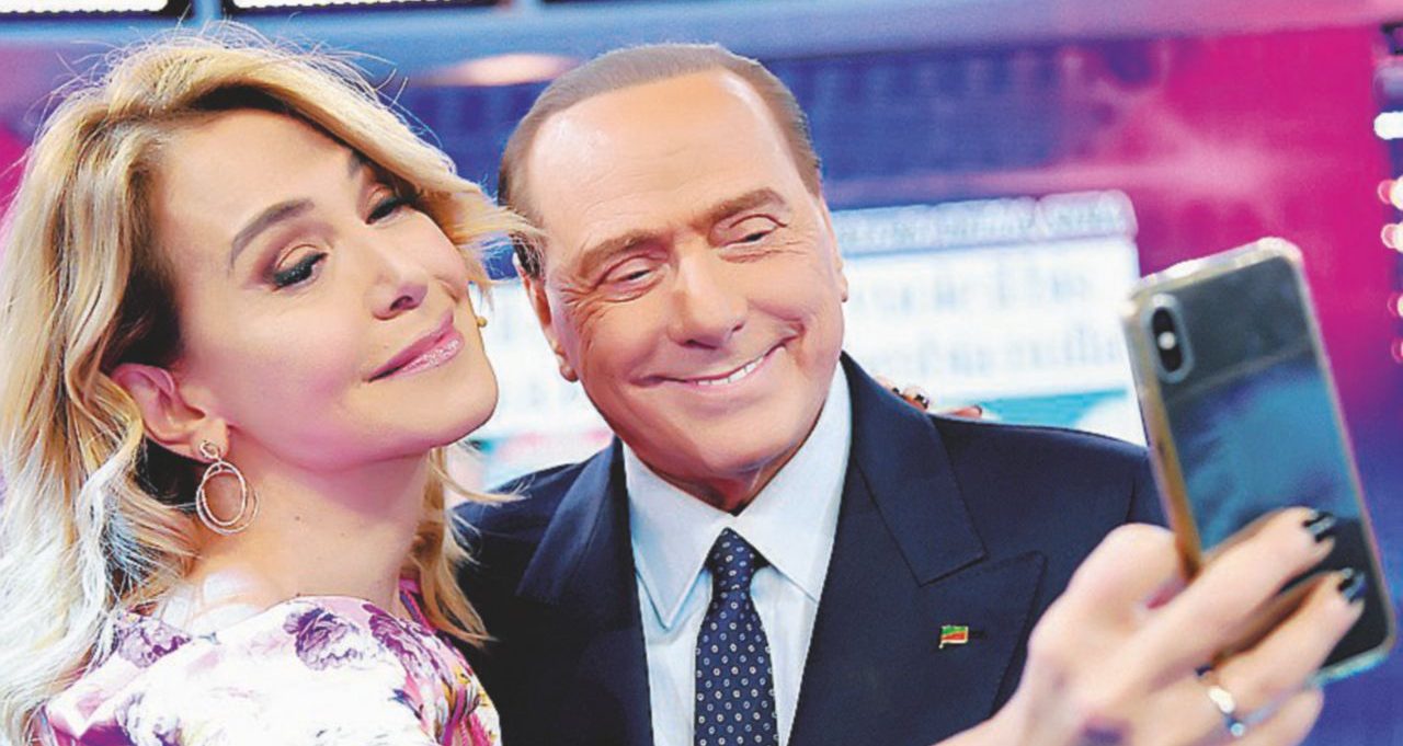 Copertina di Mediaset “ignora” Silvio: FI è finita, pensi all’azienda