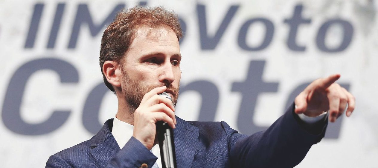 Davide Casaleggio: “Aumentiamo lo stipendio ai consiglieri comunali e tagliamolo ai parlamentari. Io mai in politica”