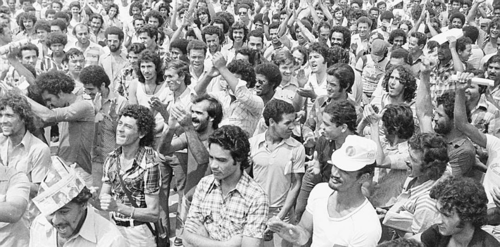 Diritti  calpestati  –  I lavoratori della Fiat Brasile organizzarono il primo sciopero  il 23 ottobre 1978 –  Foto di Maria Beatris Coelho