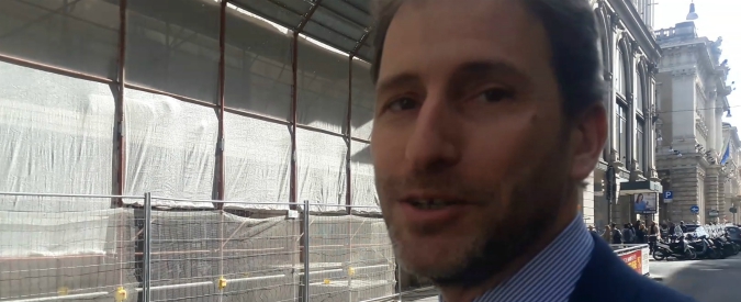 Copertina di Restituzioni M5s, Casaleggio: “Espulsione Giulia Sarti? Dovete chiedere a lei”