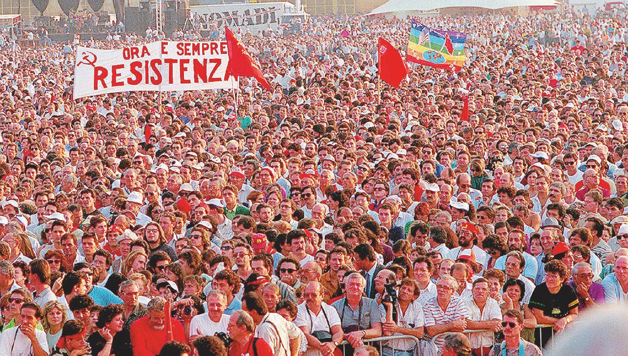 La diaspora del popolo rosso in “C’era una volta la sinistra”