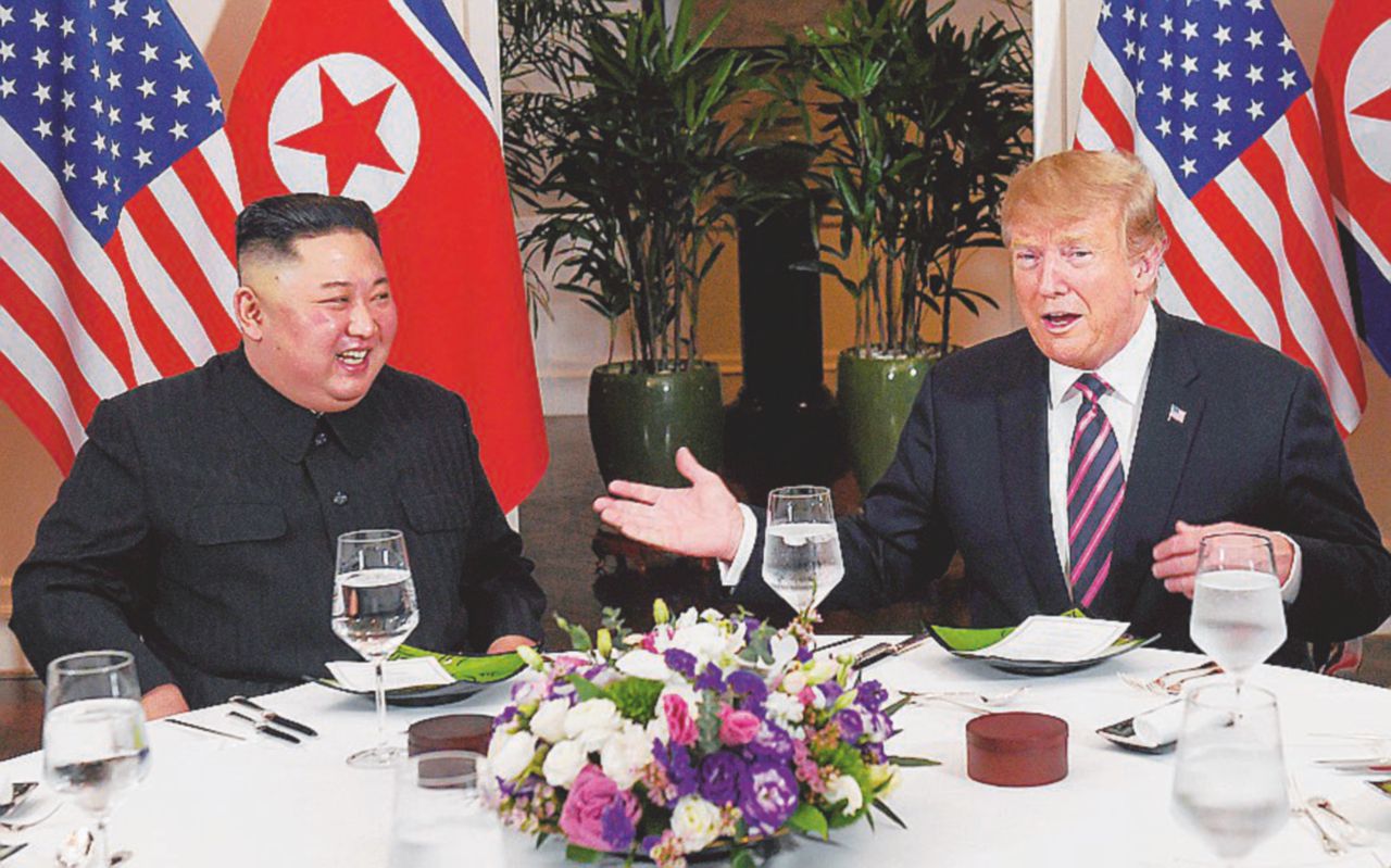 Con Kim solo chiacchiere, con Hanoi affari