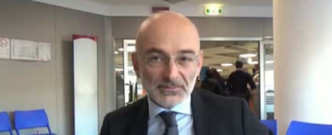 Copertina di Reddito di cittadinanza, online i moduli per le richieste: 5 pagine di dati e 4 di spiegazioni. Le avvertenze dell’Inps