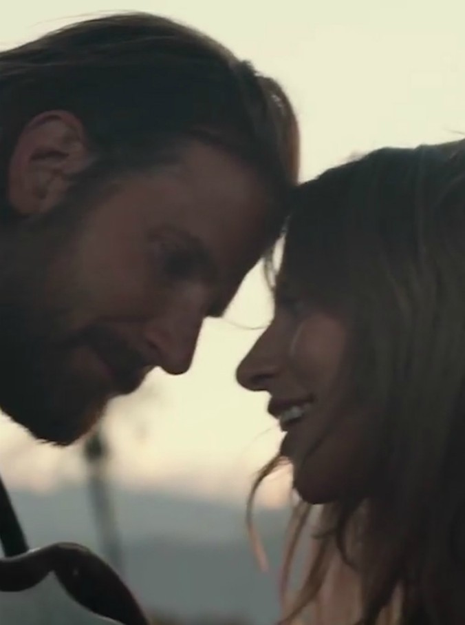 Copertina di Bradley Cooper e Lady Gaga, dopo gli Oscar il sogno continua: svelato in “A Star Is Born” l’inedito duetto tra i due