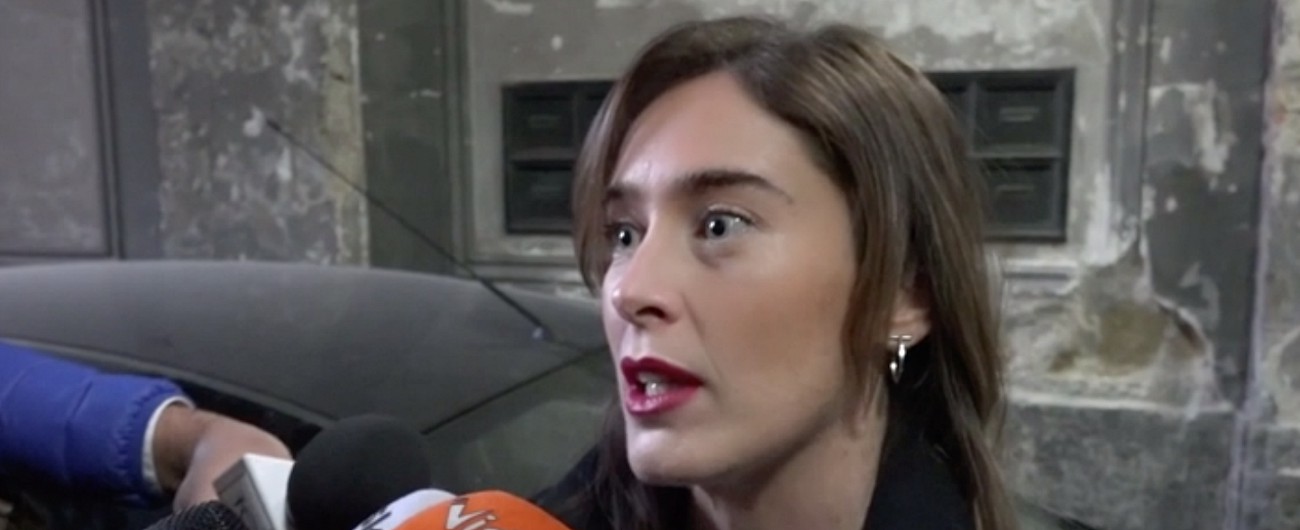 Copertina di Rinvio a giudizio madre Renzi, Boschi: “No a processi mediatici”. E sulle primarie Pd: “Ho già deciso, voterò Giachetti”