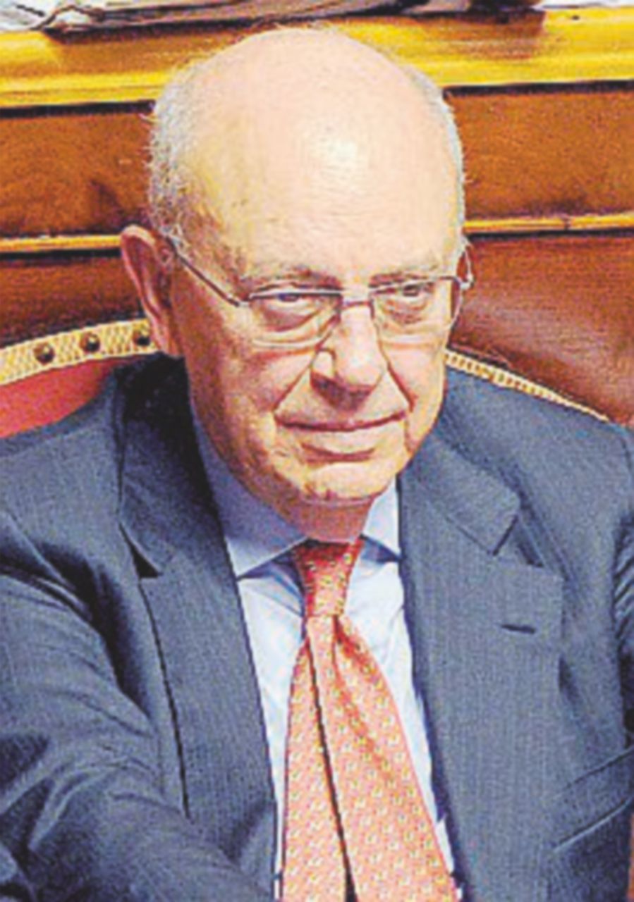 Il buco di Forza Italia. Il tesoriere: “Gli eletti non pagano le quote”