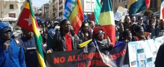 Copertina di Franco Cfa, a Roma sfilano gli africani: “Basta imperialismo nel Continente nero”