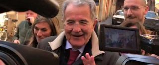 Copertina di Primarie Pd, Prodi: “Non è un voto contro il Governo, ma per il cambiamento”. E al seggio apre la bandiera Ue