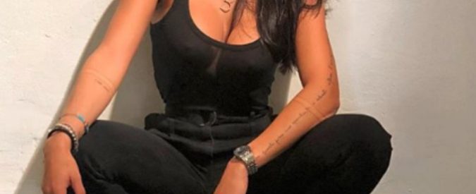 Patrizia Bonetti racconta l’aggressione subita con Aida Yespica: “Mi hanno preso a botte col casco e strappato il bulbo dei capelli”