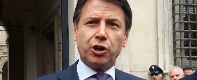 Copertina di Tav, Conte: “Decisione entro venerdì, stiamo sviscerando l’analisi costi-benefici. Il governo non cade”