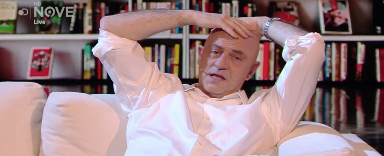 Copertina di Tav, Crozza-Forchielli: “In Cina fanno la via della seta. Noi andiamo in paranoia per un buco… che basta un Black&Decker”