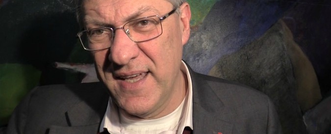Copertina di Lavoro, Landini: “Salario minimo? Non lo stabilisce il governo, ma le parti sociali con i contratti nazionali”