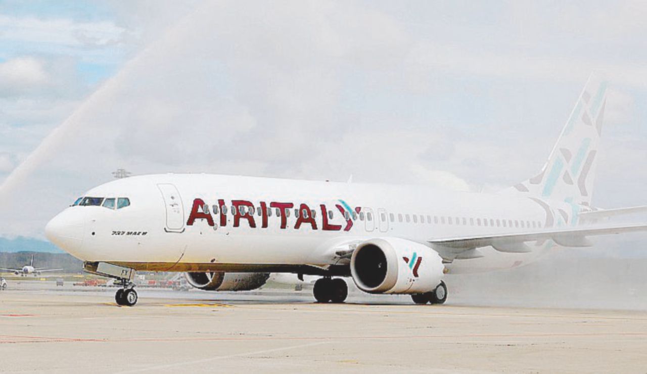 Gli italiani - Air Italy lascia a terra i Boeing 737 come quello caduto in Etiopia - Ansa Boeing 737 Max vietato in tutta Europa