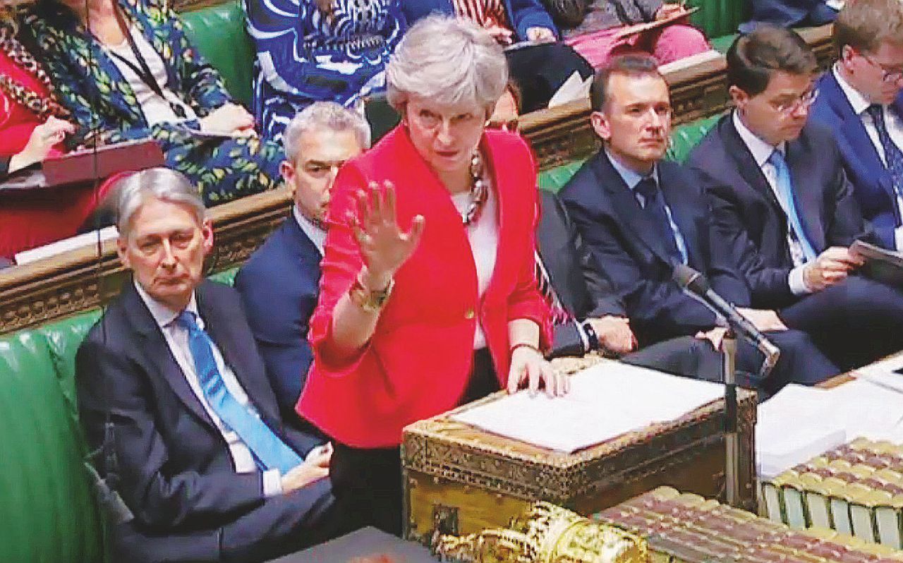 Brexit ko: l’accordo è May Lei: “Ora votate il no deal” Brexit ko: l’accordo è May Lei: “Ora votate il no deal”