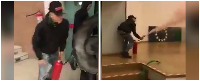 Copertina di Acerra, studenti devastano l’aula magna della scuola e pubblicano il video sui social: “Siamo i numeri uno”
