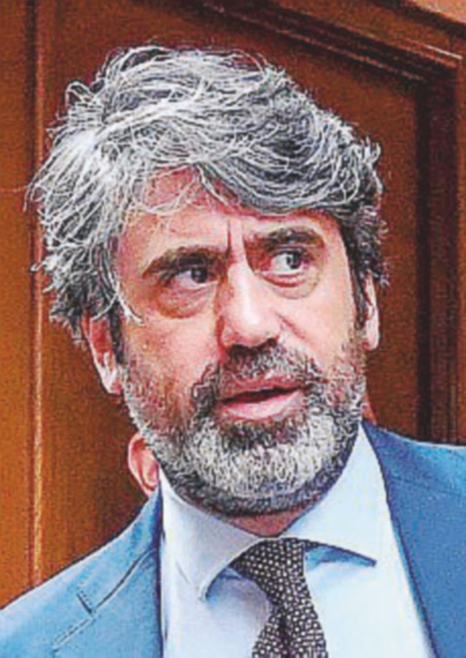 Fondazione Eyu: non solo finanziamento illecito, Bonifazi (Pd) indagato anche per false fatture Fondazione Eyu: non solo finanziamento illecito, Bonifazi (Pd) indagato anche per false fatture