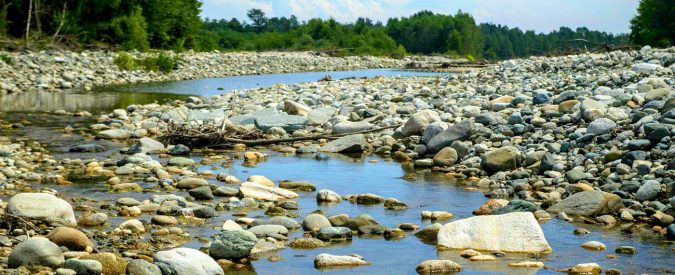 Cambiamenti climatici, l’inverno caldo del Nord mette già in crisi il Po. E nel Delta risale l’acqua del mare: habitat a rischio