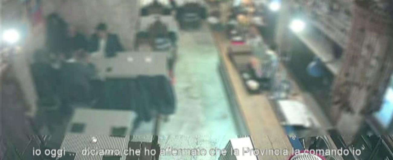 Copertina di Taranto, arrestato ex presidente provincia. L’intercettazione al ristorante: “Oggi ho affermato che qui comando io”