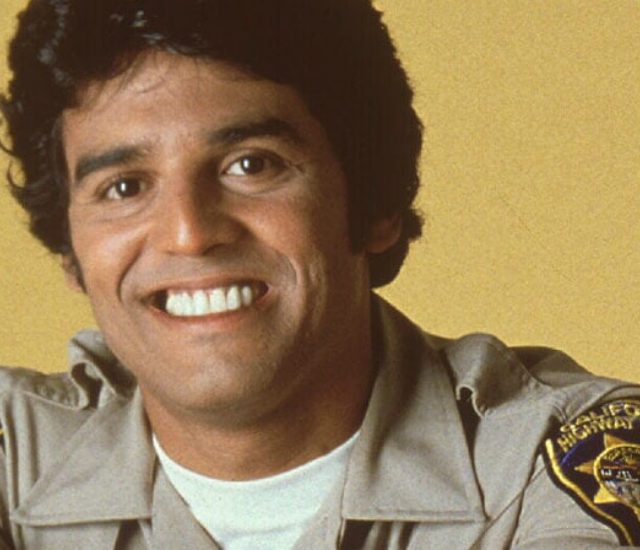 Ponch, compie 70 anni il sex symbol casereccio che tanto ci piaceva in Chips