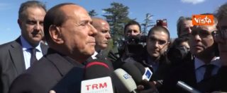 Copertina di Silvio Berlusconi: “Hai fiducia nel governo? Sei un coglione”. Grillo replica: “Le parole gli scappano come peti”