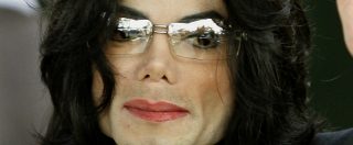 Copertina di “Leaving Neverland”, arriva in Italia (sul Nove) il documentario su Michael Jackson e le accuse di pedofilia. La vittima: “Lì facevamo sesso”