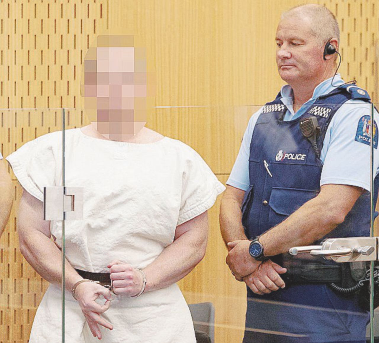 Copertina di Nuova Zelanda, alla fiera delle armi facili