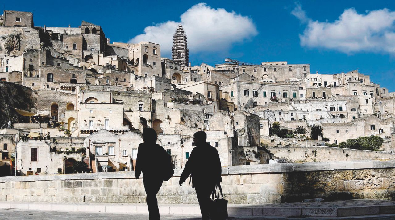 Copertina di Infiltrati & infrattati: la transumanza dem verso la Lega lucana