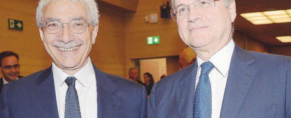 - Salvatore Rossi e il governatore di Bankitalia, Ignazio Visco - Ansa Banche, Rossi paga per tutti e deve lasciare Bankitalia