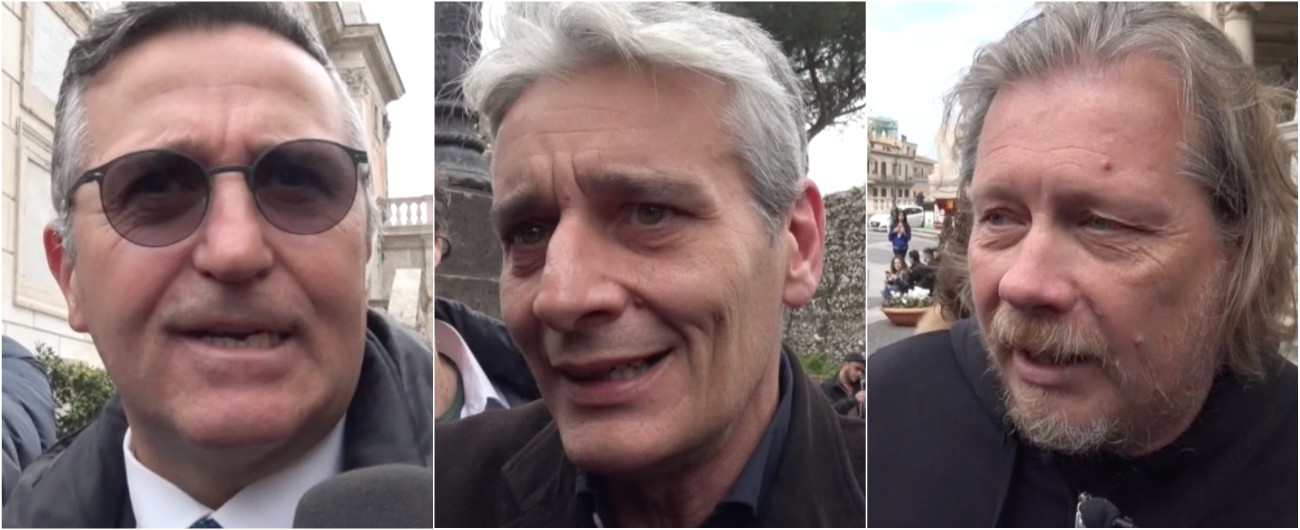 Copertina di Arresto De Vito, opposizioni: “Raggi liberi il Campidoglio o sarà sfiducia”. Dalla Giunta: “Andiamo avanti”