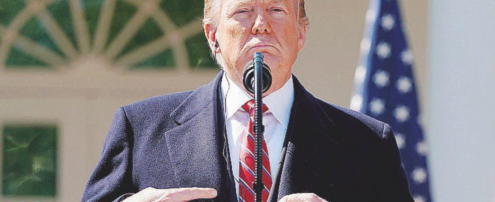 Donald Trump Usa, la lista nera di Trump: 59 nemici schedati e spiati