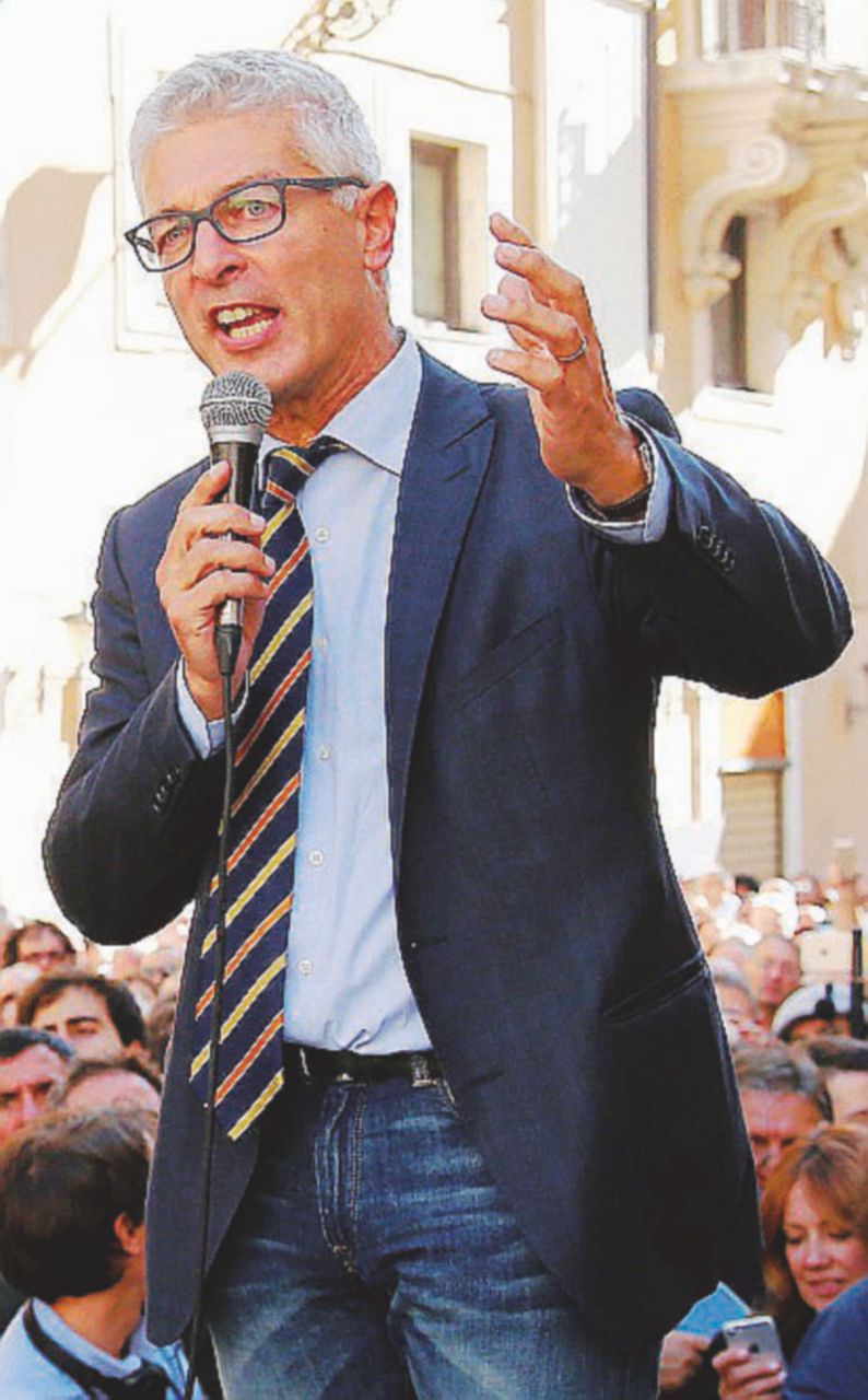 Copertina di “Manette a uno di noi mentre salviamo Matteo”