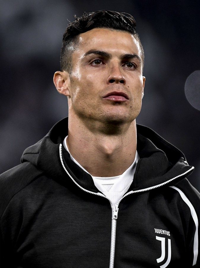 Roma-Juve, Cristiano Ronaldo “bullizza” Alessandro Florenzi: “Sei troppo basso per parlare” Roma-Juve, Cristiano Ronaldo “bullizza” Alessandro Florenzi: “Sei troppo basso per parlare”