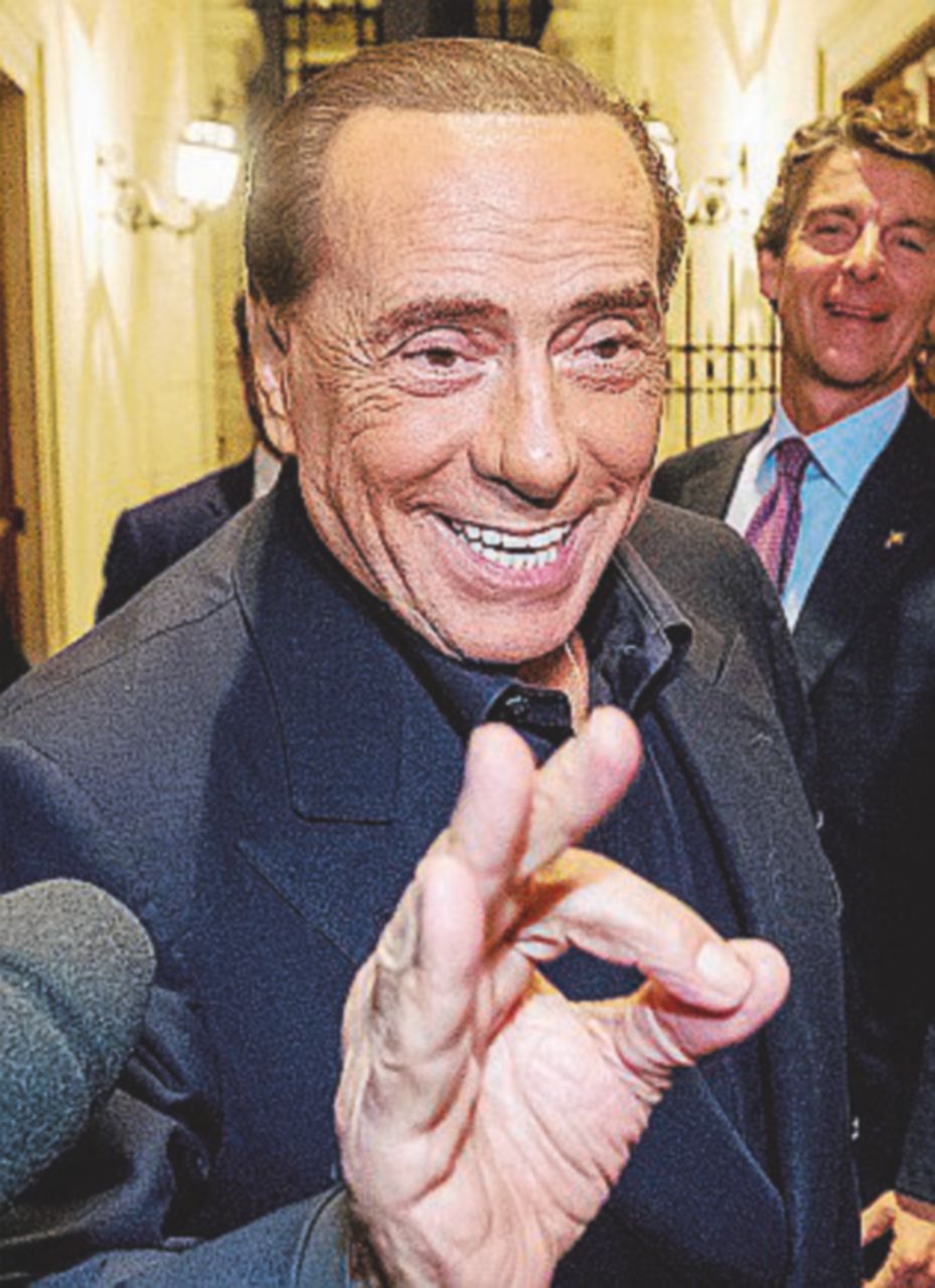 Nardella, Adinolfi e gli altri: la grande rete del generale-candidato