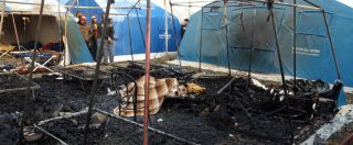 Copertina di Migranti, incendio nella nuova tendopoli: ancora un morto a San Ferdinando