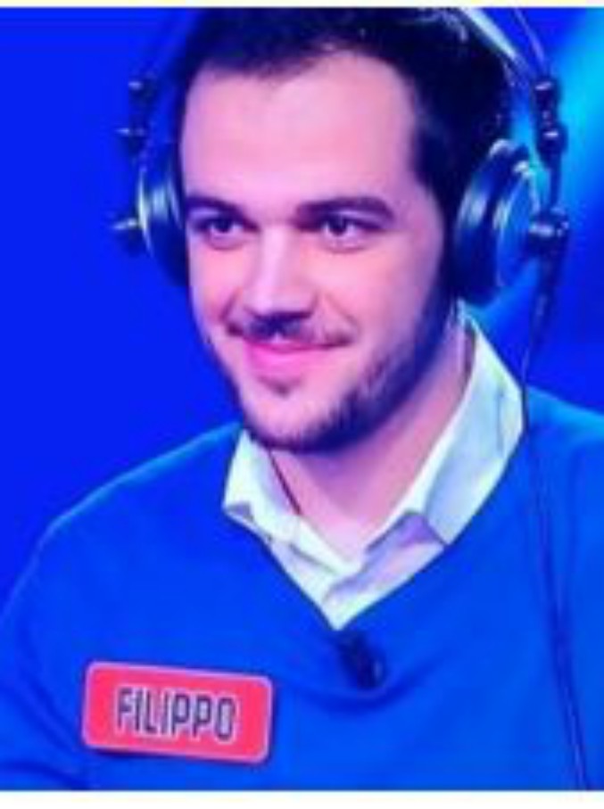 Copertina di L’Eredità, la risposta del campione Filippo alla Gigliottina spiazza tutti: Flavio Insinna in imbarazzo