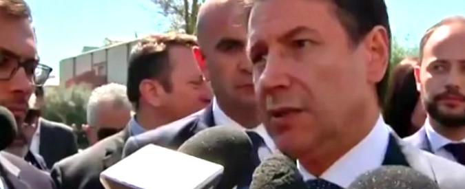 Copertina di Ilva, Conte: “Complimenti a Di Maio, ha fatto l’impossibile. Siamo consapevoli che rimane problema della salute”