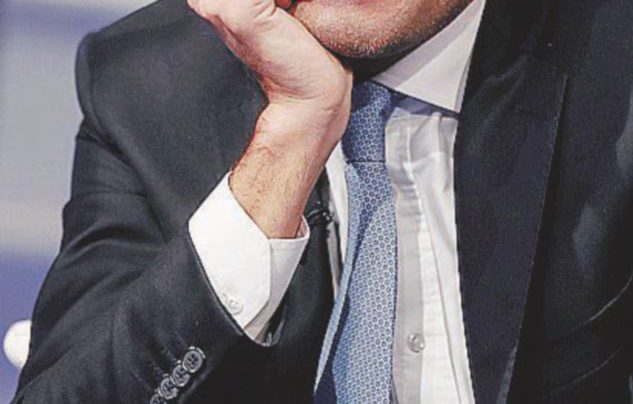 Sparito - Alessandro Di Battista Di Maio simula: “È andata bene”. Poi accusa tutti