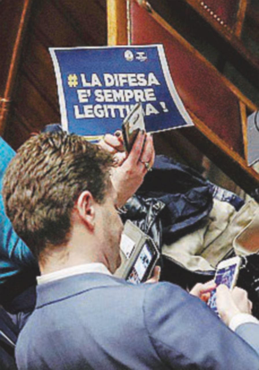 Copertina di Stacchio e gli altri della legittima difesa ospiti del Senato